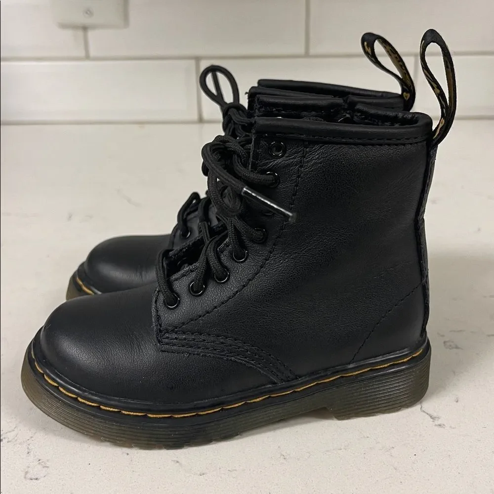 DR MARTEN TODDLER 1460 T SOFTY T LEATHER LACE UP BOOTS Size 7